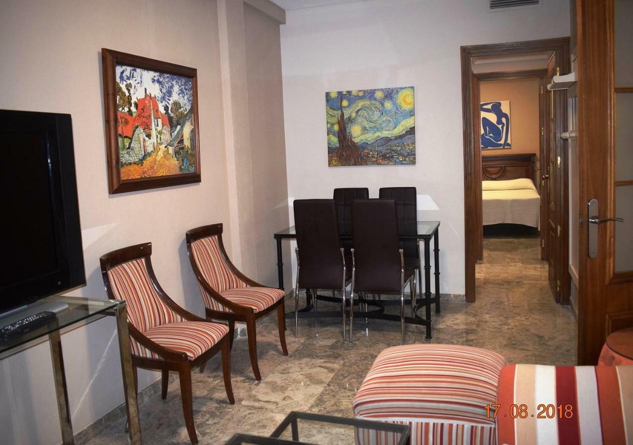Apartamento Pleno Centro Victoria Parking Gratis Lägenhet Córdoba Exteriör bild